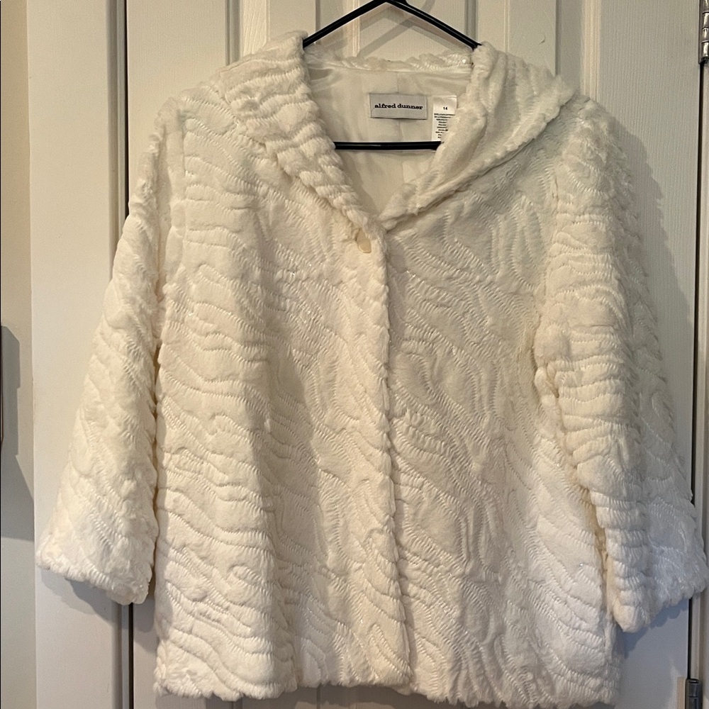 Alfred Dunner White Formal Elegant  Teddy Jacket USED size 14 - Picture 5 of 11
